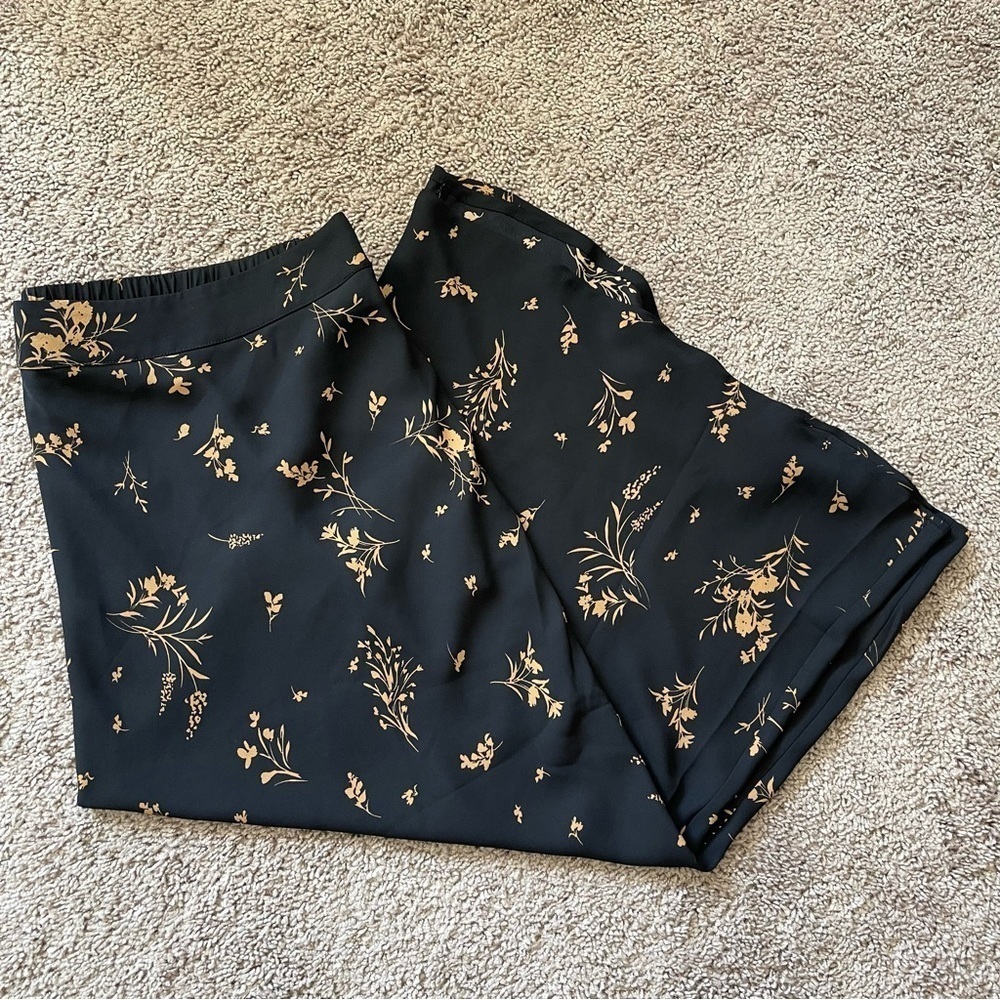 Black/Tan Sheer Halogen Skirt - Picture 3 of 6